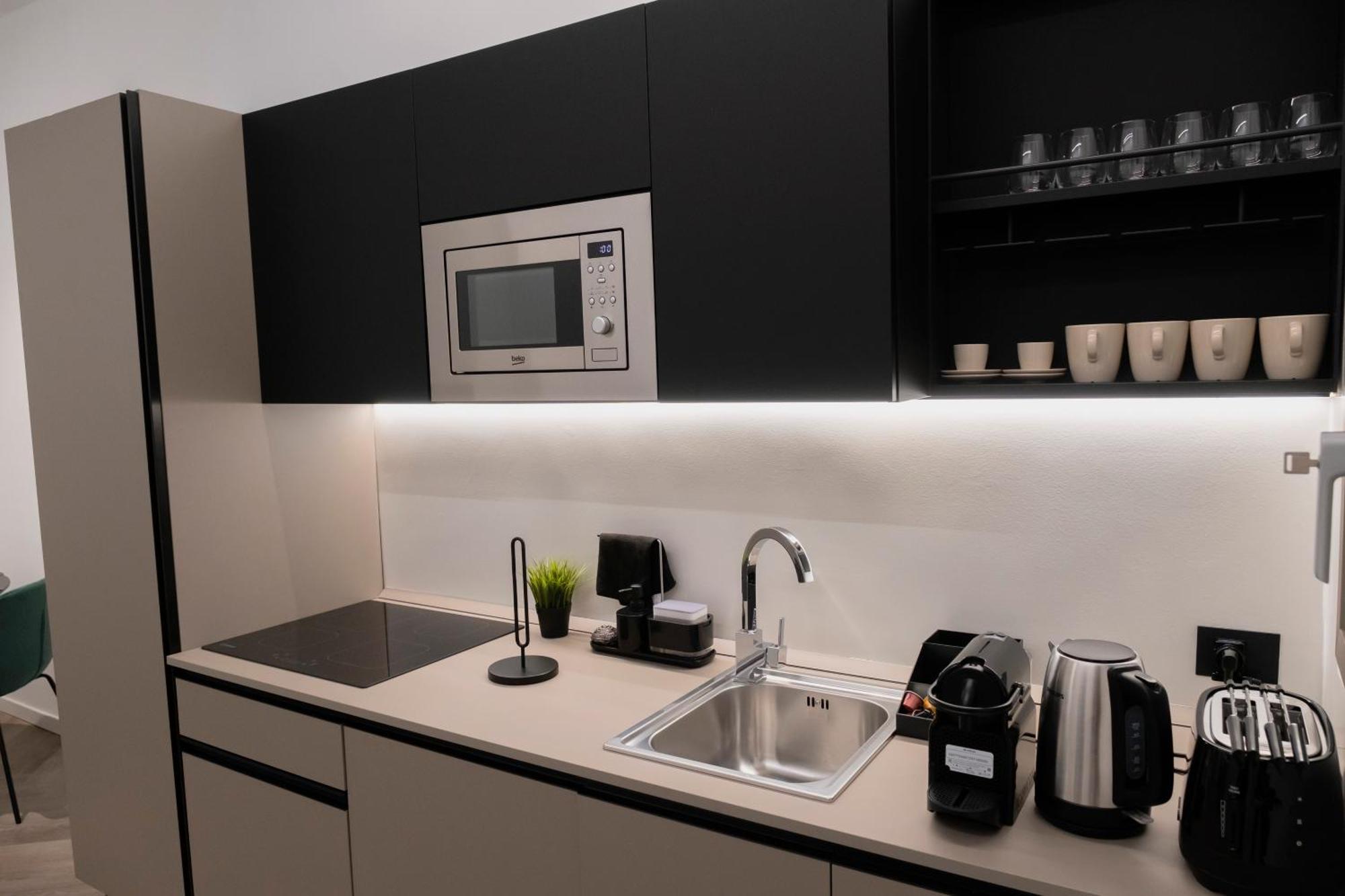 Barneys Design Apartment Taranto Bagian luar foto