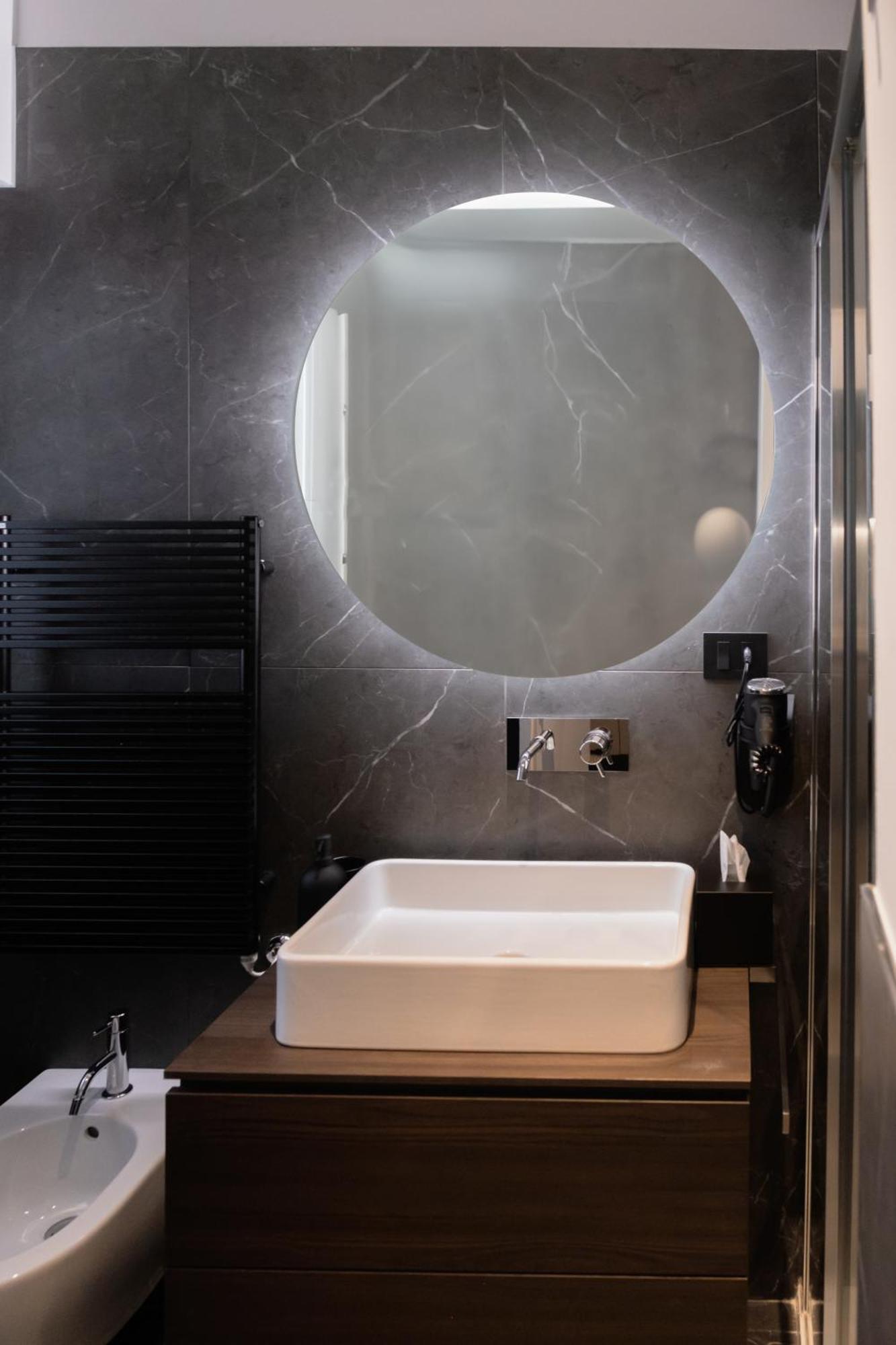 Barneys Design Apartment Taranto Bagian luar foto